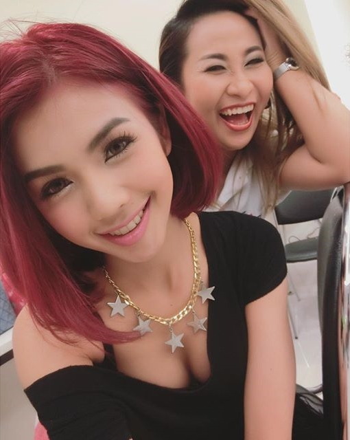 แก๊งเพื่อน จ๊ะ อาร์สยาม แก๊งเพื่อน จ๊ะ อาร์สยาม