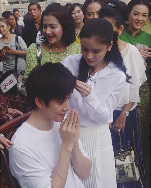 ไมค์ พิรัชต์ บวช ไมค์ พิรัชต์ บวช