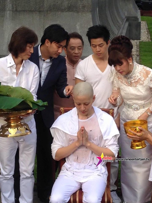 ไมค์ พิรัชต์ บวช ไมค์ พิรัชต์ บวช