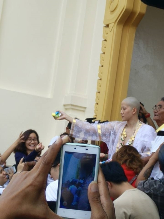 ไมค์ พิรัชต์ บวช ไมค์ พิรัชต์ บวช