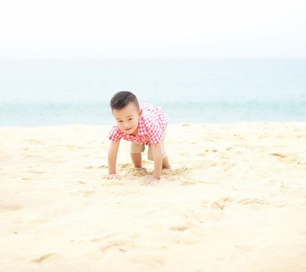 พลอยชิดจันทร์ ครอบครัว พลอยชิดจันทร์ ครอบครัว