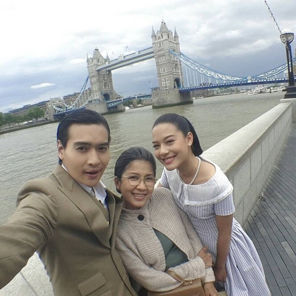 ญีน่า ซาลาส ญีน่า ซาลาส