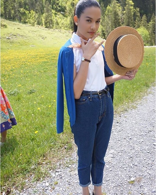 ญีน่า ซาลาส ญีน่า ซาลาส