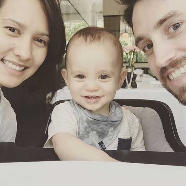 ลูกชายญารินดา ลูกชายญารินดา