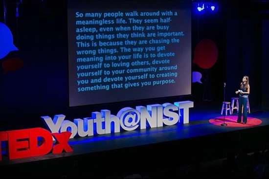 ปู ไปรยา เปิดภาพอีกด้านของสาวเก่ง พูดบรรยายบนเวที TedxYouth ปู ไปรยา เปิดภาพอีกด้านของสาวเก่ง พูดบรรยายบนเวที TedxYouth