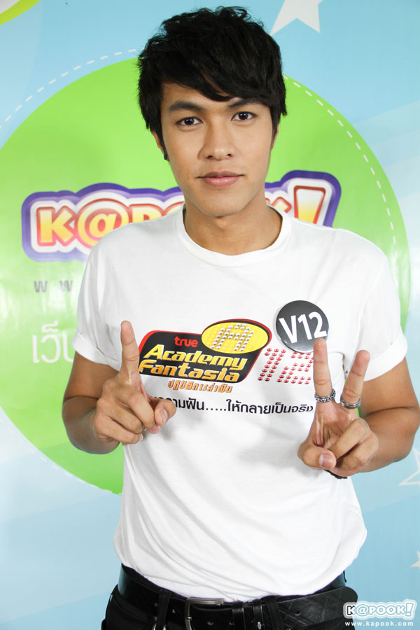 แม็กซ์ อภิสร คว้าแชมป์ AF 12 ตามคาด ซิวเงินสด 3.5 แสน แม็กซ์ อภิสร คว้าแชมป์ AF 12 ตามคาด ซิวเงินสด 3.5 แสน