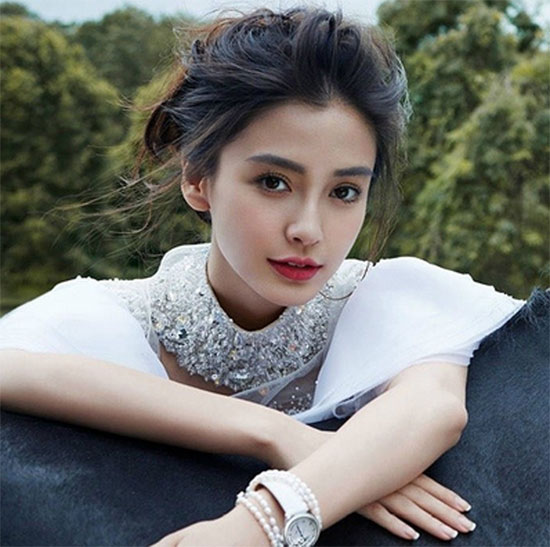 แพทย์ยันชัด แองเจล่าเบบี้ สวยธรรมชาติ ตอกหน้าคนว่าสวยศัลยกรรม แพทย์ยันชัด แองเจล่าเบบี้ สวยธรรมชาติ ตอกหน้าคนว่าสวยศัลยกรรม