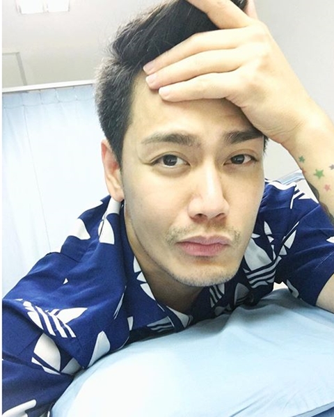 แฝดคนละฝา ! เมื่อบอย ปกรณ์ ทำหน้า อ๊อฟ ปองศักดิ์ บอกเลยเหมือนเป๊ะ ! แฝดคนละฝา ! เมื่อบอย ปกรณ์ ทำหน้า อ๊อฟ ปองศักดิ์ บอกเลยเหมือนเป๊ะ !