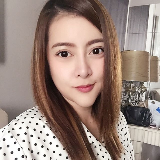 ข่าวดี ! เอิร์น เดอะสตาร์ เตรียมเป็นคุณแม่ ตอนนี้ท้อง 7 เดือนแล้ว ข่าวดี ! เอิร์น เดอะสตาร์ เตรียมเป็นคุณแม่ ตอนนี้ท้อง 7 เดือนแล้ว