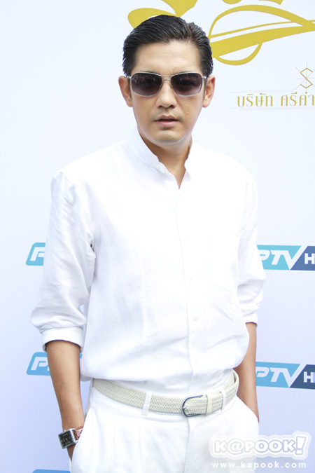 หนุ่ม ศรราม โพสต์ซึ้งถึง กบ สุวนันท์ น้องที่เป็นห่วงกันมาตลอด 26 ปี หนุ่ม ศรราม โพสต์ซึ้งถึง กบ สุวนันท์ น้องที่เป็นห่วงกันมาตลอด 26 ปี