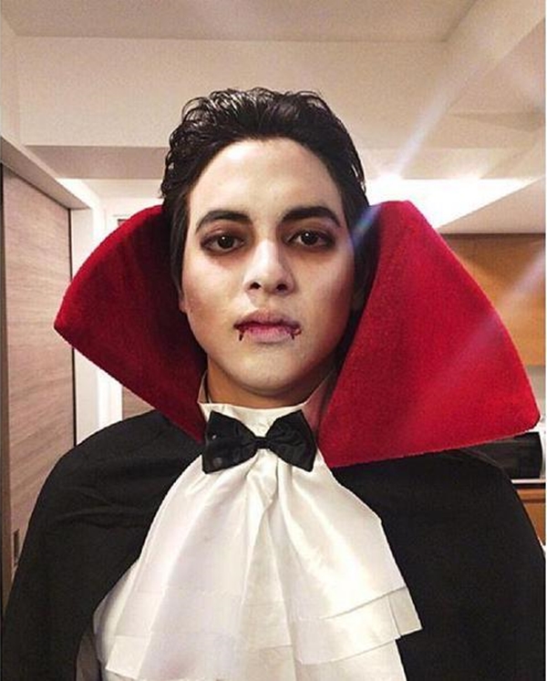 ดาราทุ่มสุดฤทธิ์ พร้อมใจแต่งหน้าผี ฮาโลวีน 2015 งานนี้ไม่มีใครยอมใคร ดาราทุ่มสุดฤทธิ์ พร้อมใจแต่งหน้าผี ฮาโลวีน 2015 งานนี้ไม่มีใครยอมใคร