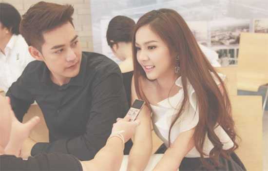 แอมป์ โร่แจงปมกิ๊ก พีพี พัชญา ยันไม่ใช่พี่น้องท้องชนกัน แอมป์ โร่แจงปมกิ๊ก พีพี พัชญา ยันไม่ใช่พี่น้องท้องชนกัน