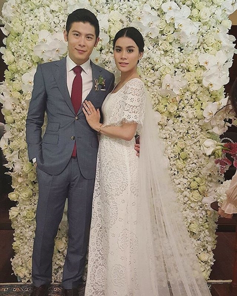 มัดหมี่ พิมพ์ดาว จูงมือแฟนหนุ่มวิวาห์แสนชื่นมื่น มัดหมี่ พิมพ์ดาว จูงมือแฟนหนุ่มวิวาห์แสนชื่นมื่น