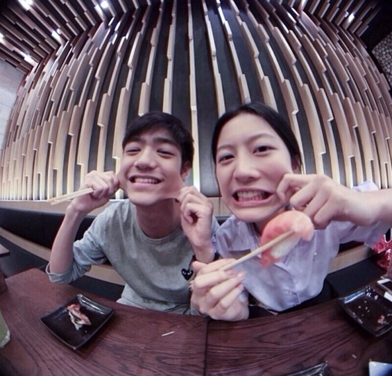 ส่องภาพ ฟรัง-พี หรือ ออย-บอส คู่จิ้นสายดาร์กแห่งฮอร์โมน 3 ส่องภาพ ฟรัง-พี หรือ ออย-บอส คู่จิ้นสายดาร์กแห่งฮอร์โมน 3