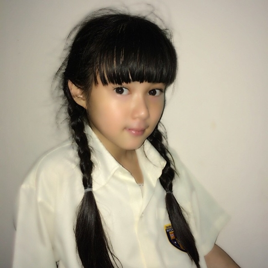 น้องใยไหม เพลีย สวยขึ้นจนถูกถามไปศัลยกรรมมาหรือเปล่า น้องใยไหม เพลีย สวยขึ้นจนถูกถามไปศัลยกรรมมาหรือเปล่า