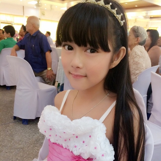 น้องใยไหม เพลีย สวยขึ้นจนถูกถามไปศัลยกรรมมาหรือเปล่า น้องใยไหม เพลีย สวยขึ้นจนถูกถามไปศัลยกรรมมาหรือเปล่า