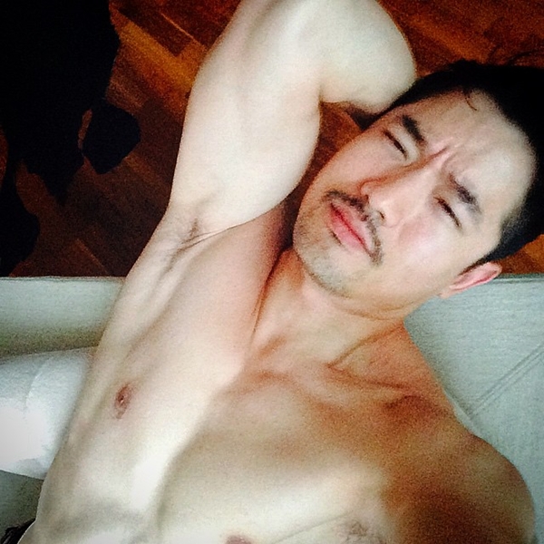 เอ็กซ์ ปิยะ โชว์จริงหวิวจริง กางเกงในแดงปิดของสงวน บังแทบไม่มิด !!! เอ็กซ์ ปิยะ โชว์จริงหวิวจริง กางเกงในแดงปิดของสงวน บังแทบไม่มิด !!!