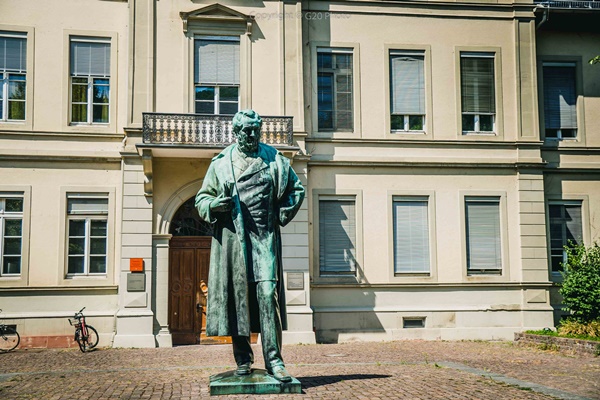 เยือน Heidelberg เมืองแสนโรแมนติกในเยอรมนี เยือน Heidelberg เมืองแสนโรแมนติกในเยอรมนี