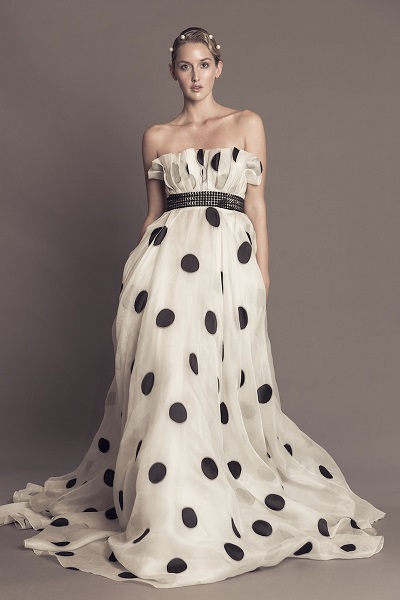 ชุดแต่งงาน Francesca Miranda ชุดแต่งงาน Francesca Miranda