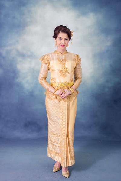ชุดไทยแต่งงาน ชุดไทยแต่งงาน