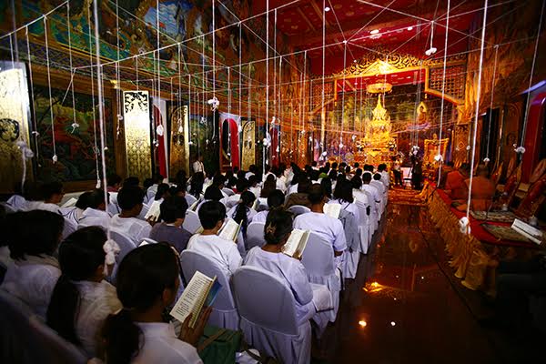 ร่วมสวดมนต์-เคาท์ดาวน์ปีใหม่ ร่วมสวดมนต์-เคาท์ดาวน์ปีใหม่
