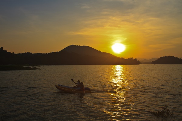 เที่ยวเพชรบุรีแบบไปเช้า-เย็นกลับ เรื่อย ๆ ไม่รีบร้อน เที่ยวเพชรบุรีแบบไปเช้า-เย็นกลับ เรื่อย ๆ ไม่รีบร้อน