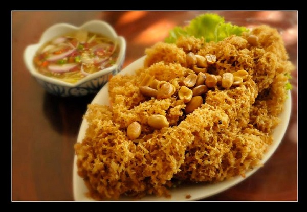 ร้านอาหารริมน้ำกาญจนบุรี ร้านอาหารริมน้ำกาญจนบุรี