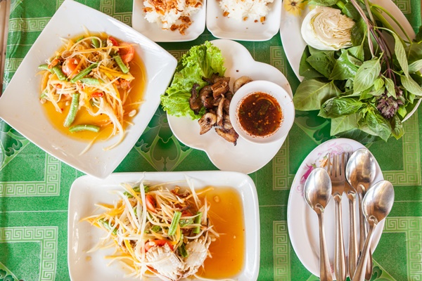 แซ่บสะเด็ด...ร้านอาหารอีสานในกรุงเทพฯ แซ่บสะเด็ด...ร้านอาหารอีสานในกรุงเทพฯ