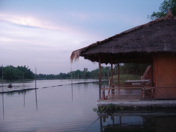 เที่ยวอุทัยธานี ที่พักอุทัยธานี