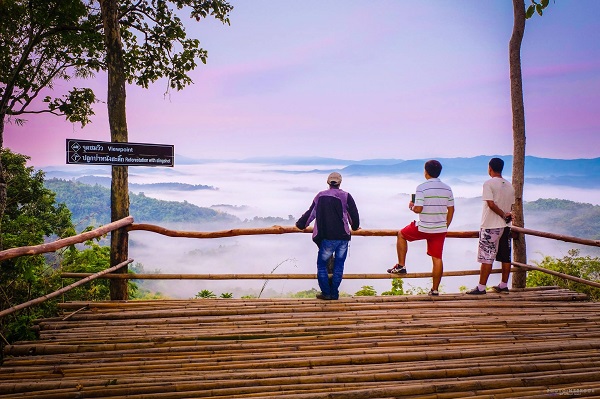 สถานที่ท่องเที่ยวสุโขทัยและกำแพงเพชร สถานที่ท่องเที่ยวสุโขทัยและกำแพงเพชร