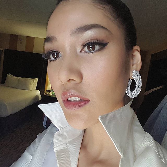 แนท อนิพรณ์ แนท อนิพรณ์