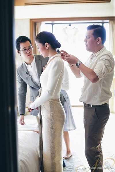 งานหมั้น เอมมี่ มรกต ไฮโซเจมส์ จิรายุทธ งานหมั้น เอมมี่ มรกต ไฮโซเจมส์ จิรายุทธ