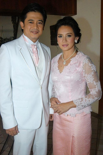 หนุ่ม สันติสุข-แหม่ม จิตหรา หนุ่ม สันติสุข-แหม่ม จิตหรา