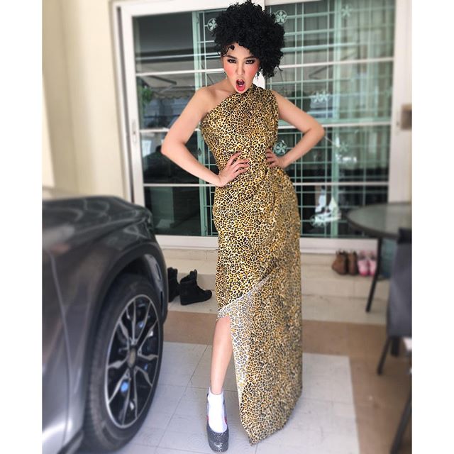 หญิงแย้ นนทพร หญิงแย้ นนทพร