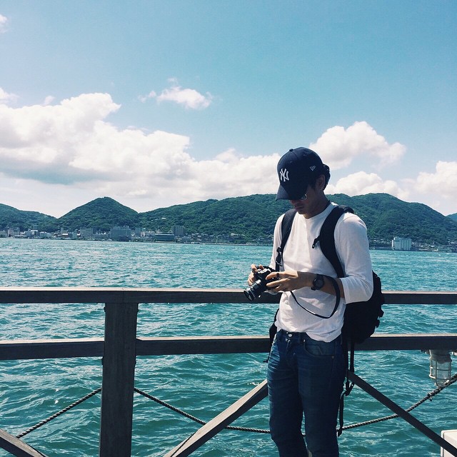 ฌอห์น เอสเธอร์ กับโมเม้นท์กุ๊กกิ๊ก ถ่ายแบบที่ญี่ปุ่น ขนาดเบื้องหลังยังหวานขนาดนี้ ฌอห์น เอสเธอร์ กับโมเม้นท์กุ๊กกิ๊ก ถ่ายแบบที่ญี่ปุ่น ขนาดเบื้องหลังยังหวานขนาดนี้