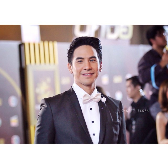 โป๊ป ธนวรรธน์ - มิว นิษฐา โป๊ป ธนวรรธน์ - มิว นิษฐา