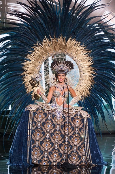 ชุดประจําชาติ Miss Universe 2015 ชุดประจําชาติ Miss Universe 2015