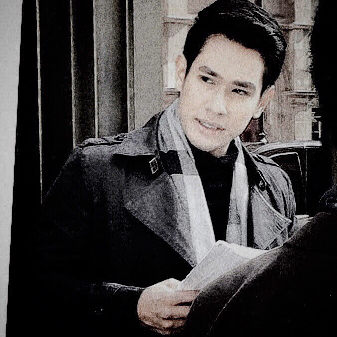 อ๋อม อรรคพันธ์ อ๋อม อรรคพันธ์