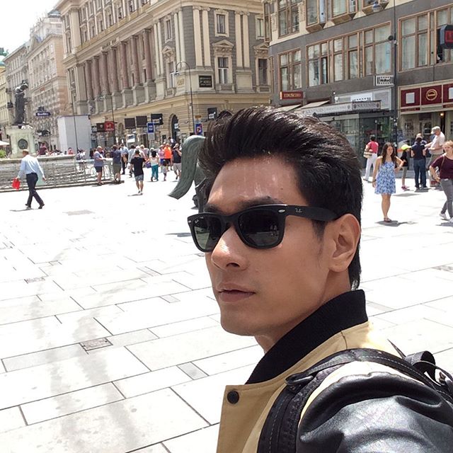 อ๋อม อรรคพันธ์ อ๋อม อรรคพันธ์