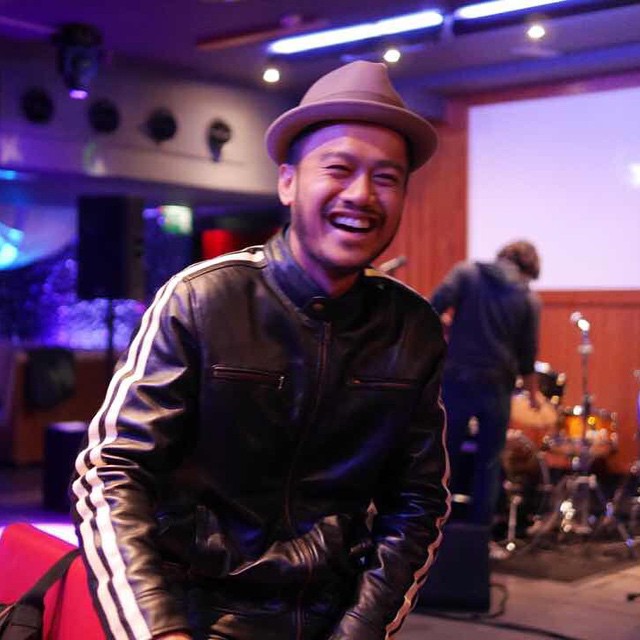 สิงโต นำโชค สิงโต นำโชค