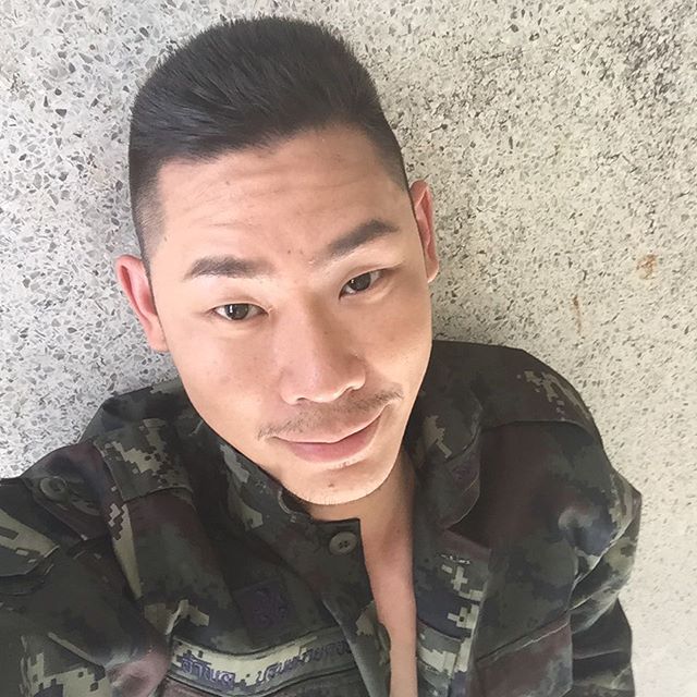 อุ๋ย บุสดาเบส อุ๋ย บุสดาเบส