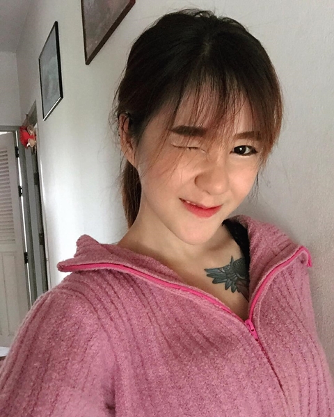 น้องเลย์ สาวรักรอยสัก น้องเลย์ สาวรักรอยสัก