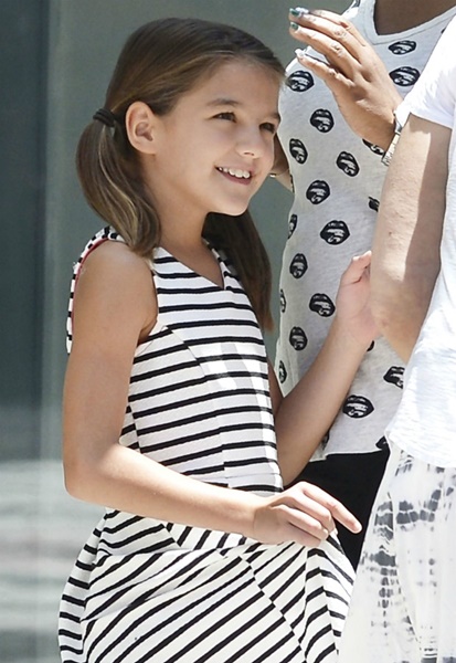 น้องซูริ ครูซ น้องซูริ ครูซ