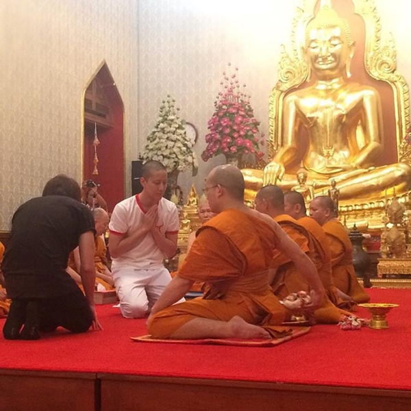 ไมค์ พิรัชต์ ไมค์ พิรัชต์