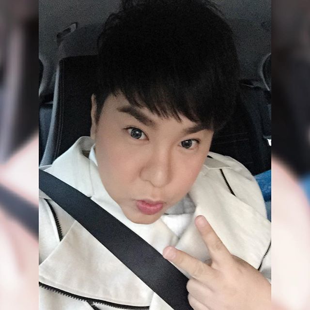 ดีเจบุ๊คโกะ ดีเจบุ๊คโกะ