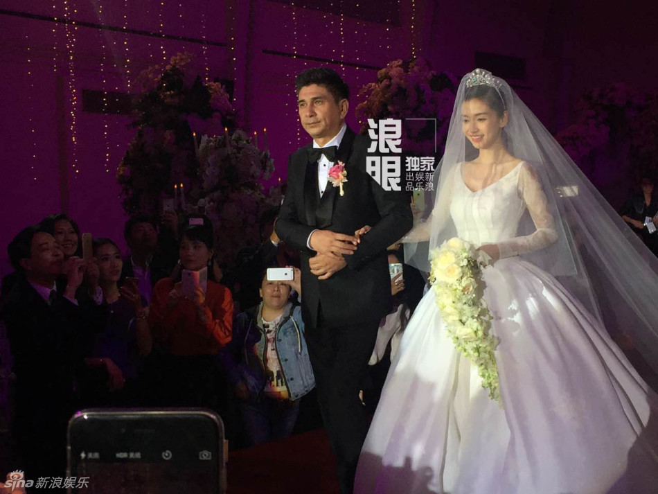 หวงเสี่ยวหมิง แองเจล่าเบบี้ หวงเสี่ยวหมิง แองเจล่าเบบี้