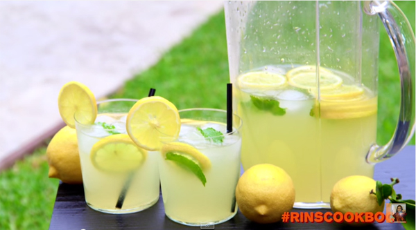 Lemonade วิธีทำน้ำมะนาวหวานหอม เครื่องดื่มคลายร้อนได้สุขภาพ Lemonade วิธีทำน้ำมะนาวหวานหอม เครื่องดื่มคลายร้อนได้สุขภาพ