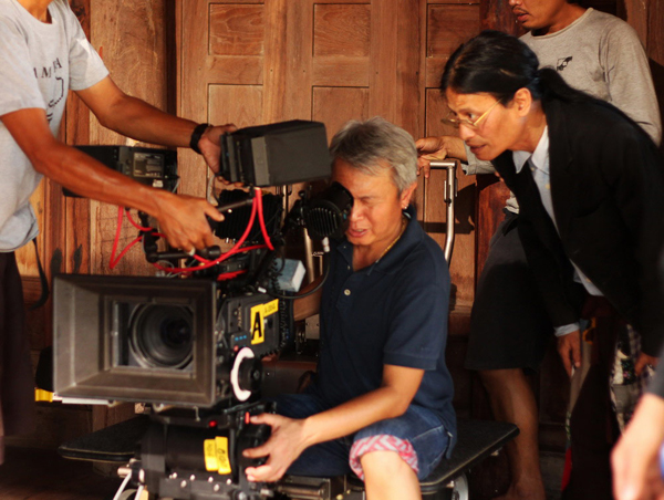 แม่เบี้ย 2015 ผลงานสุดละเมียดของ หม่อมน้อย แม่เบี้ย 2015 ผลงานสุดละเมียดของ หม่อมน้อย