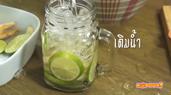 3 สูตรน้ำหมักผลไม้ รสชาติไทย ๆ ดื่มอร่อยเน้นสุขภาพ 3 สูตรน้ำหมักผลไม้ รสชาติไทย ๆ ดื่มอร่อยเน้นสุขภาพ