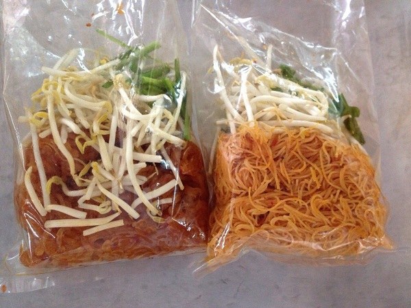 6 สูตรผัดไทย 6 สูตรผัดไทย